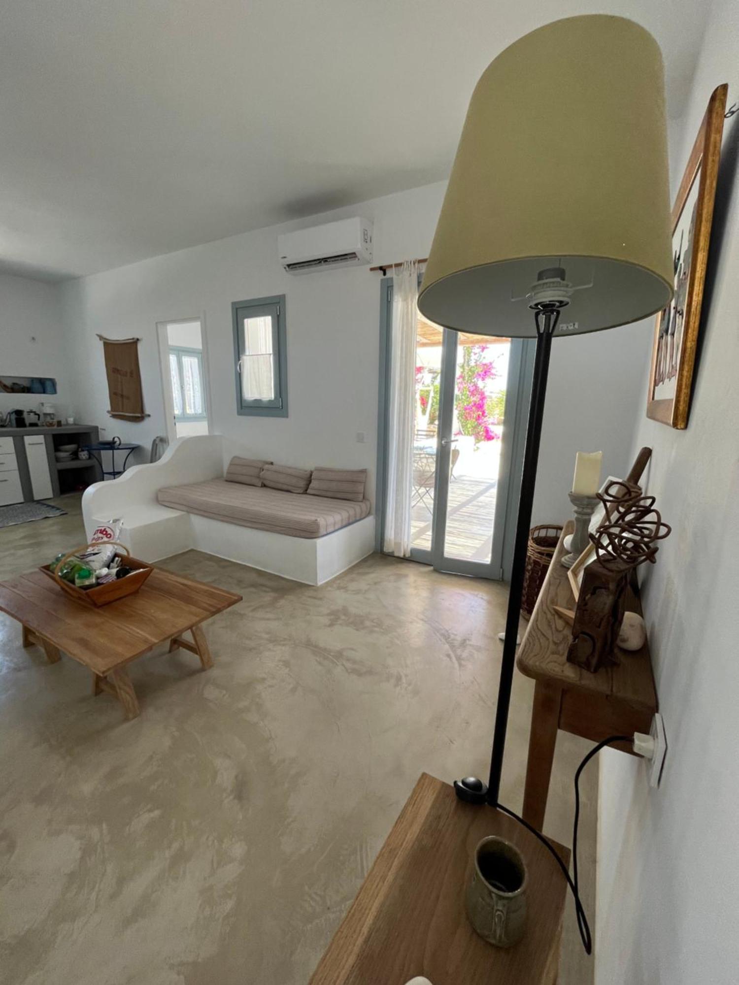Villa Theia - Selene , Appartement De Charme Pour 4 A 6 Personnes Pres De La Plage Et Du Village De Koufonissi Koufonisia المظهر الخارجي الصورة